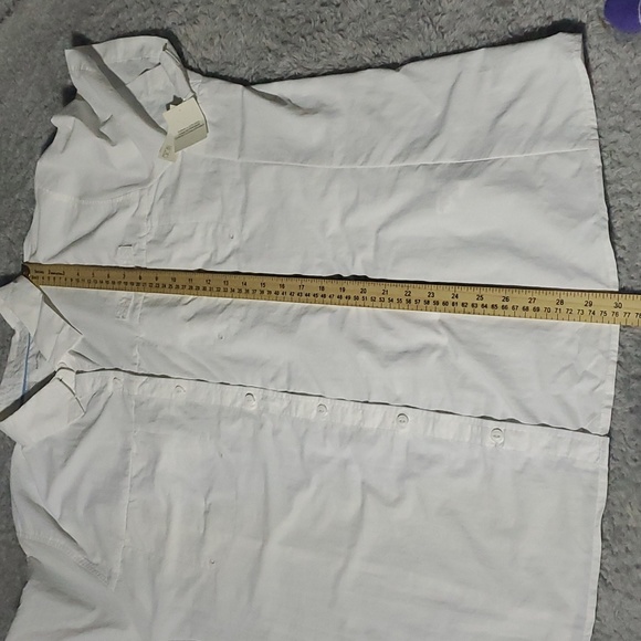 Amazon Essentials UPF30 Quick Dry Short Sleeve Button Down Shirt - Picture 7 of 11